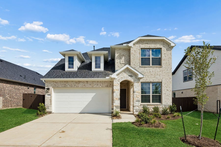 Property photo for 18206 Ellerden Forest Drive, Tomball, TX