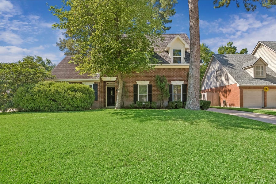 Property photo for 5127 Shady Maple Drive, Kingwood, TX