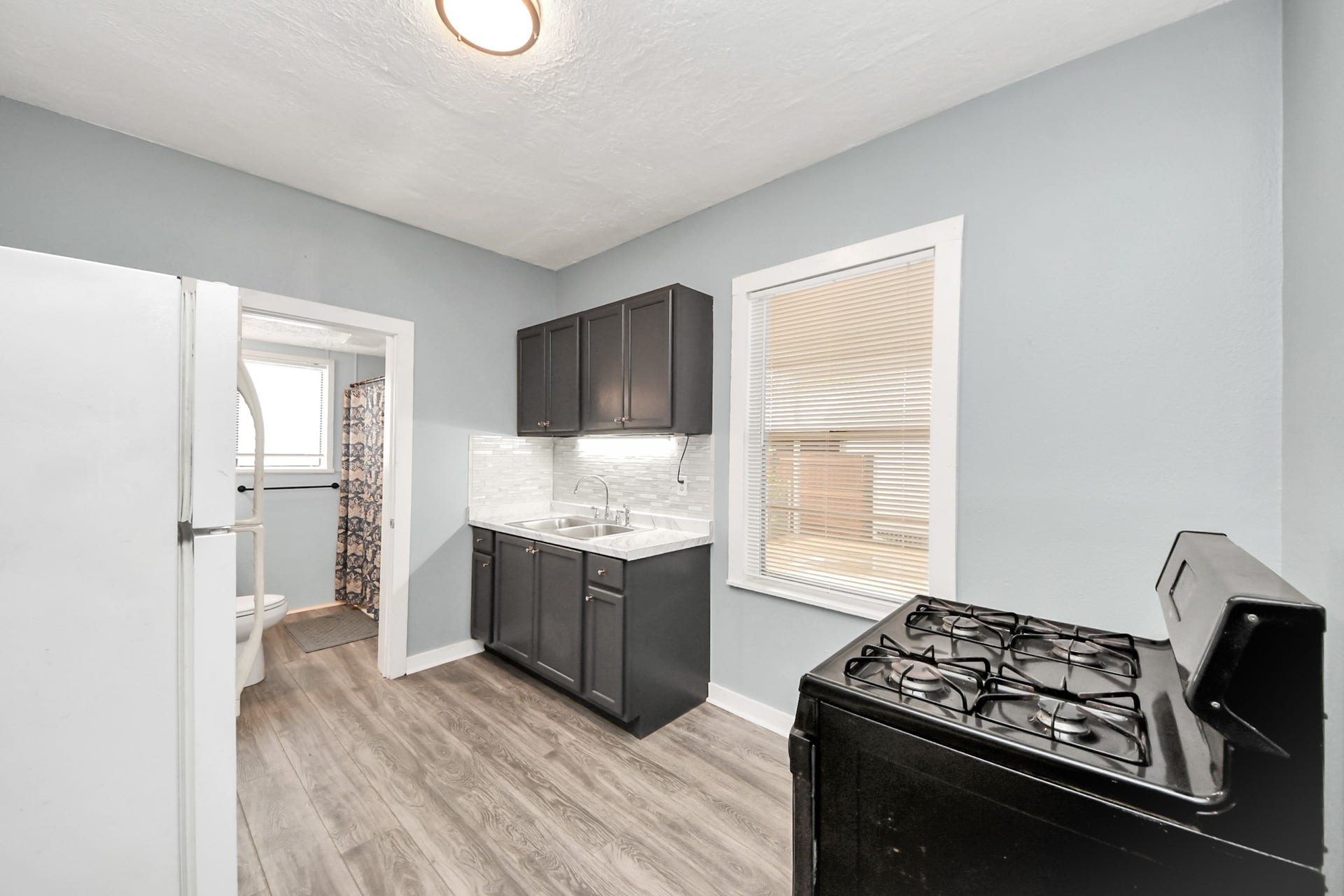 7935 Avenue F, Houston, TX 77012