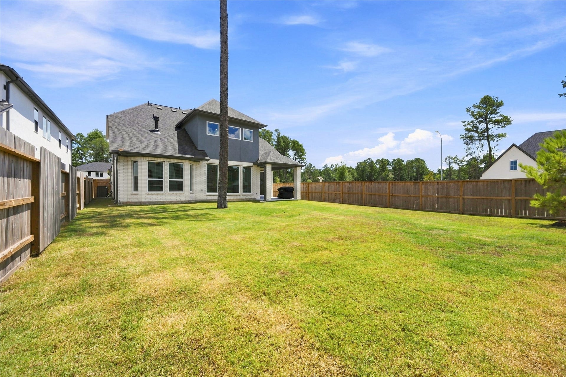 29715 Brushy Gables Drive, Magnolia, TX 77354