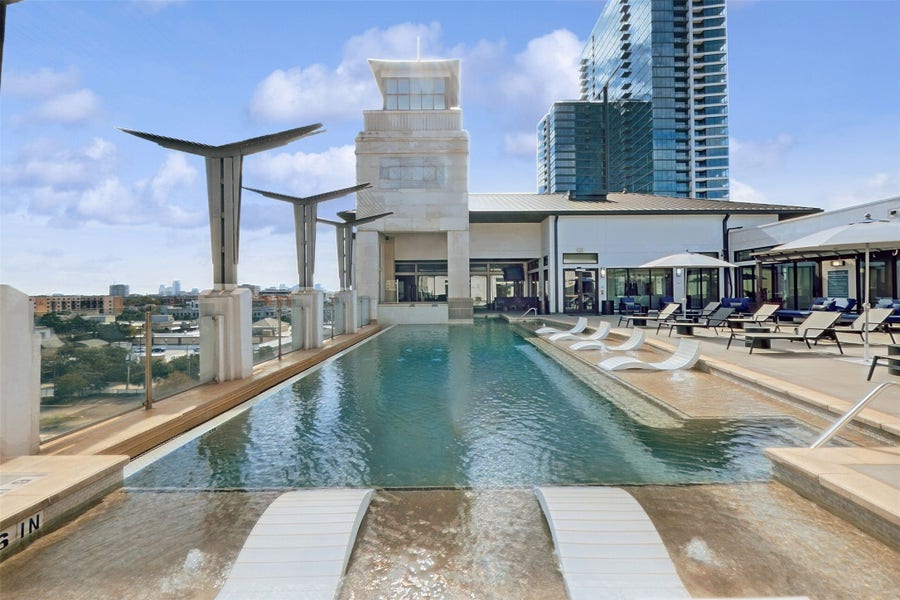 Property photo for 2800 Kirby Drive, #B, Houston, TX