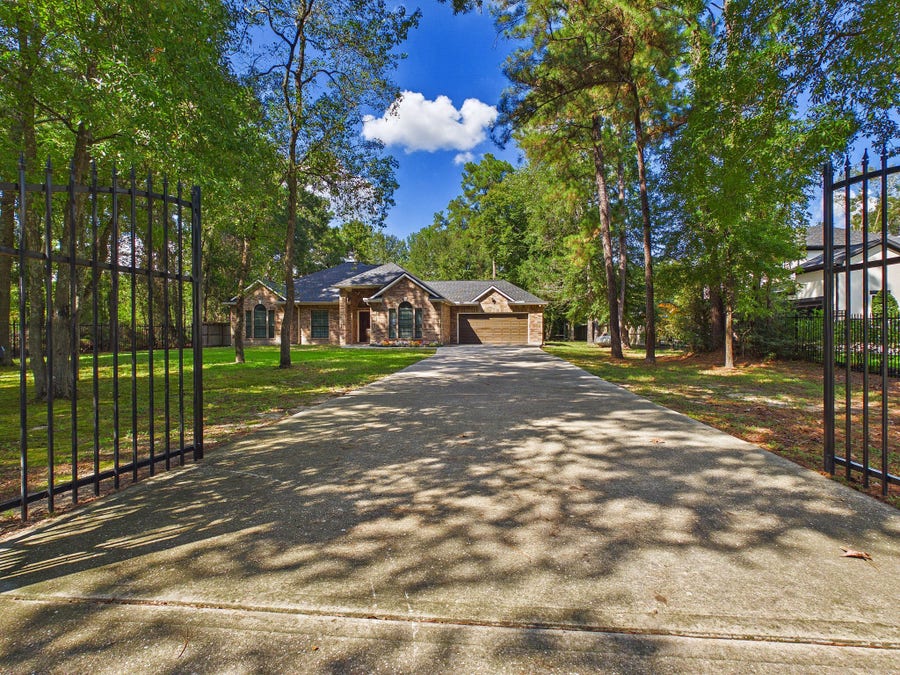 Property photo for 19521 Desna Drive, Porter, TX