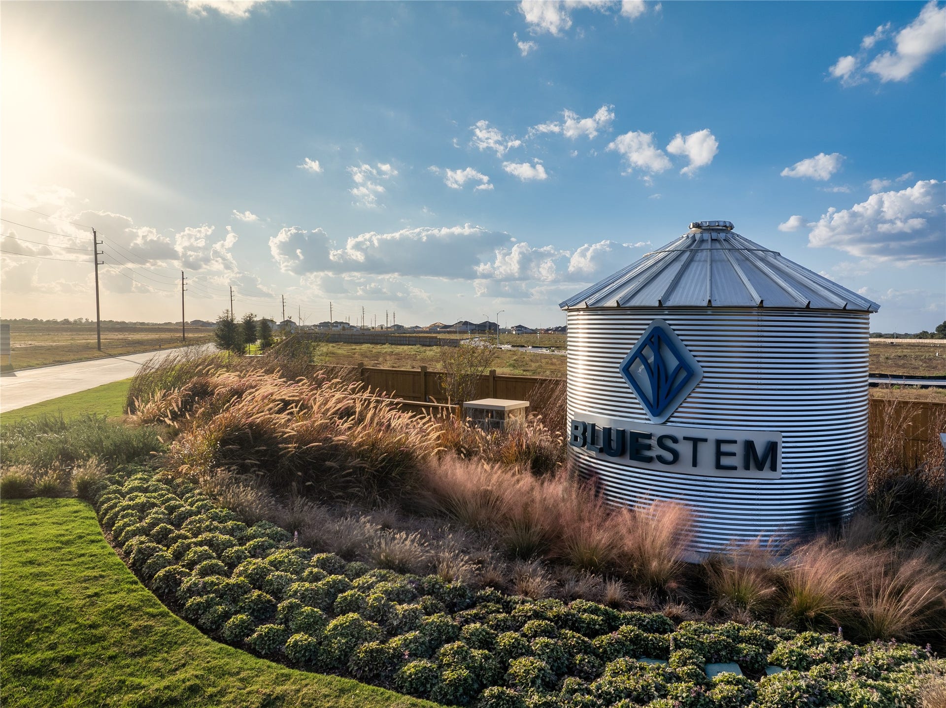 Bluestem 
Community Entrance