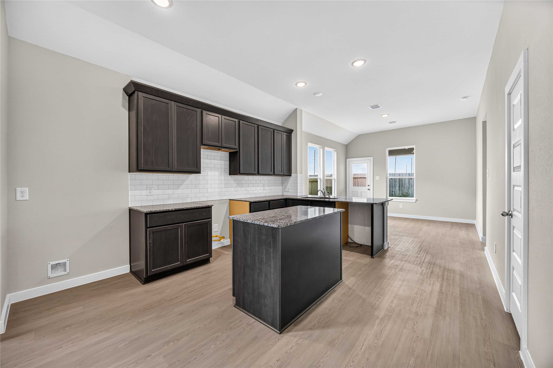3062 Arrowwood Drive, Brookshire, TX 77423
