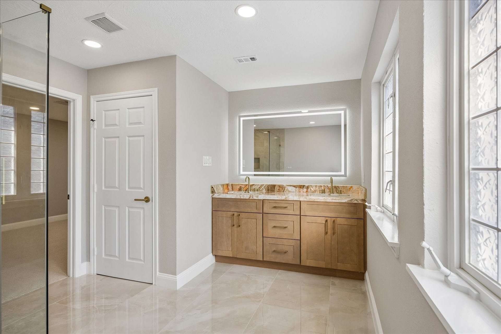 1802 San Sebastian Lane, Houston, TX 77058 1802 San Sebastian Lane, Houston, TX 77058