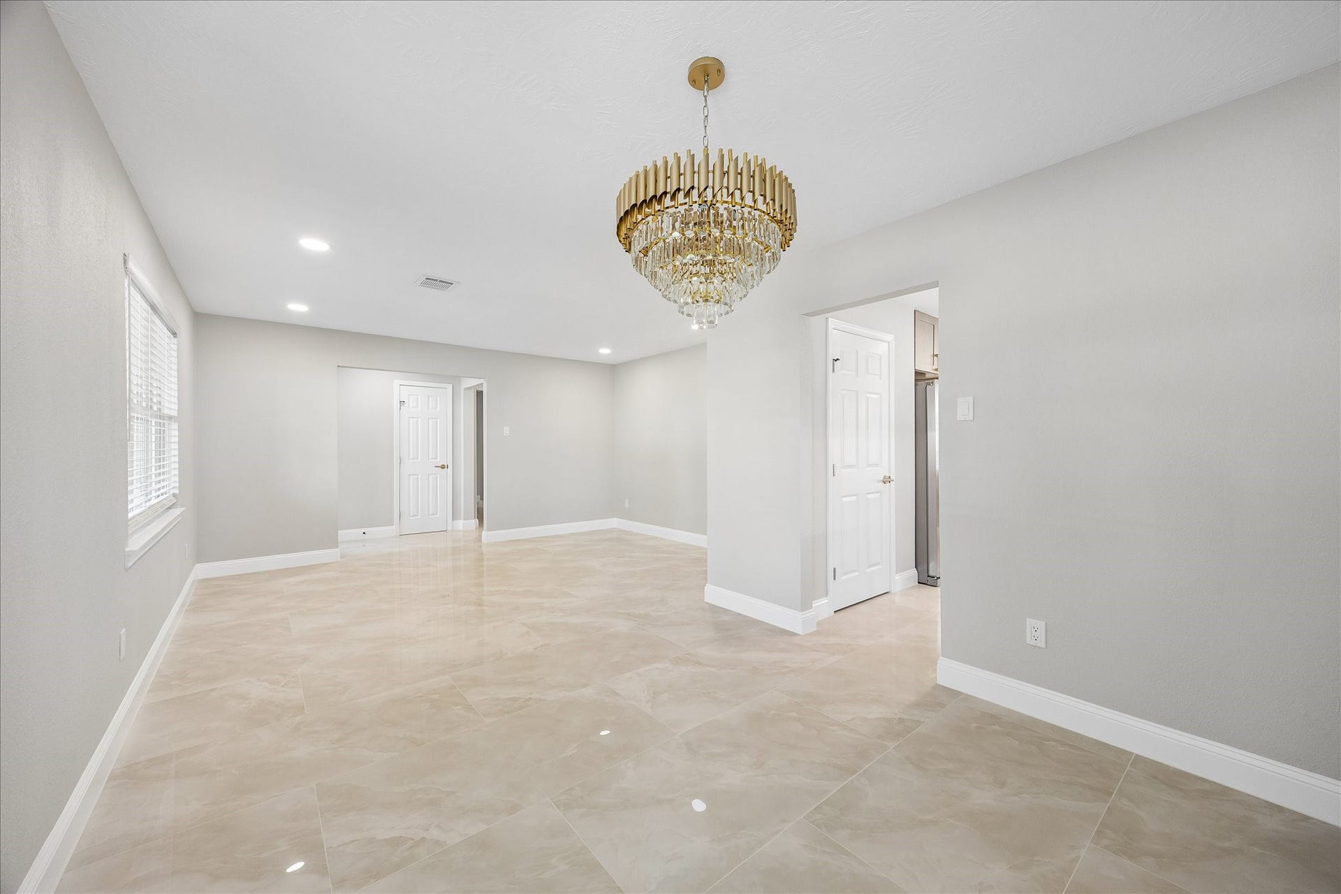 1802 San Sebastian Lane, Houston, TX 77058 1802 San Sebastian Lane, Houston, TX 77058