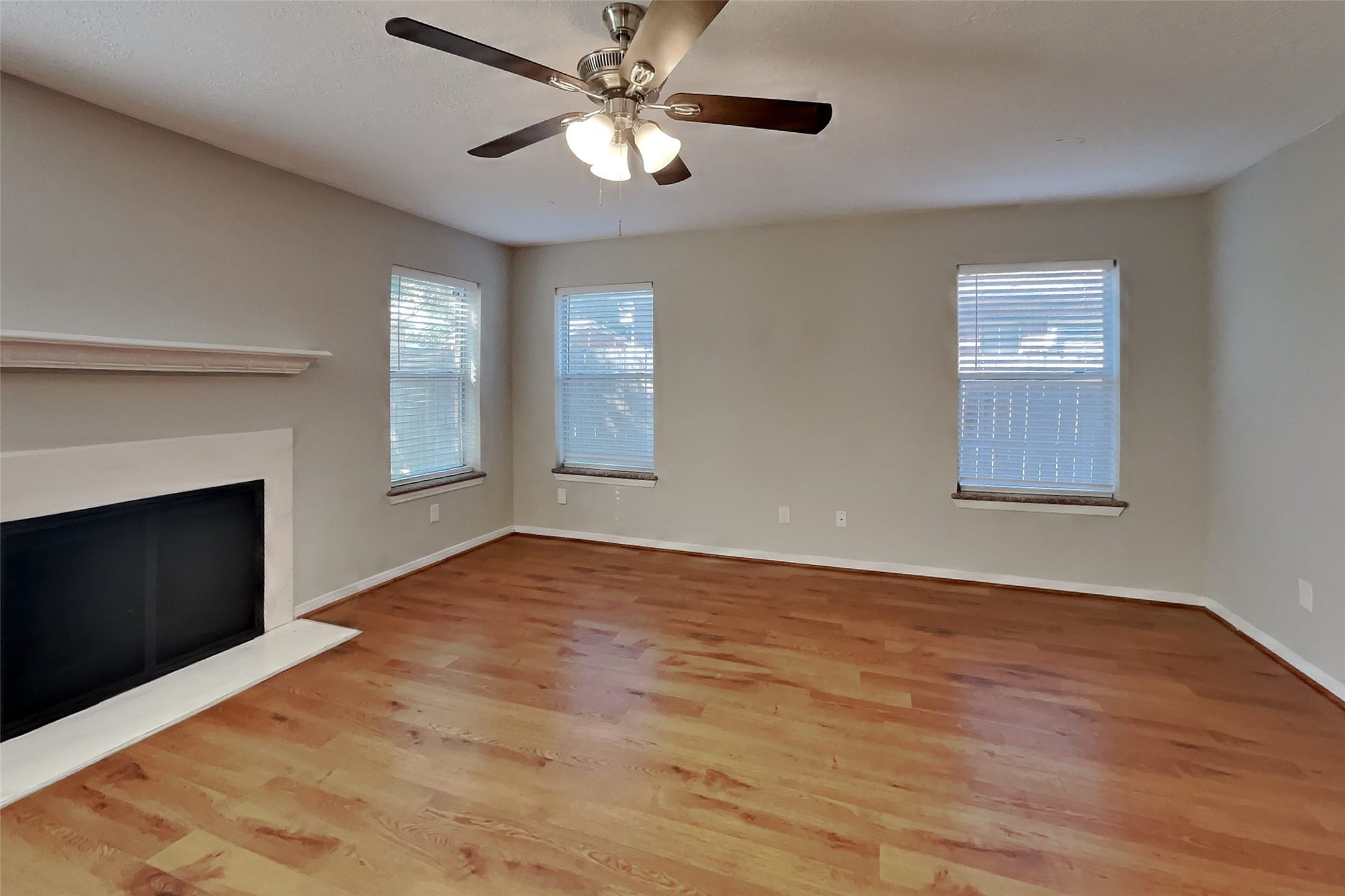 12607 Clabury Court, Houston, TX 77070 12607 Clabury Court, Houston, TX 77070