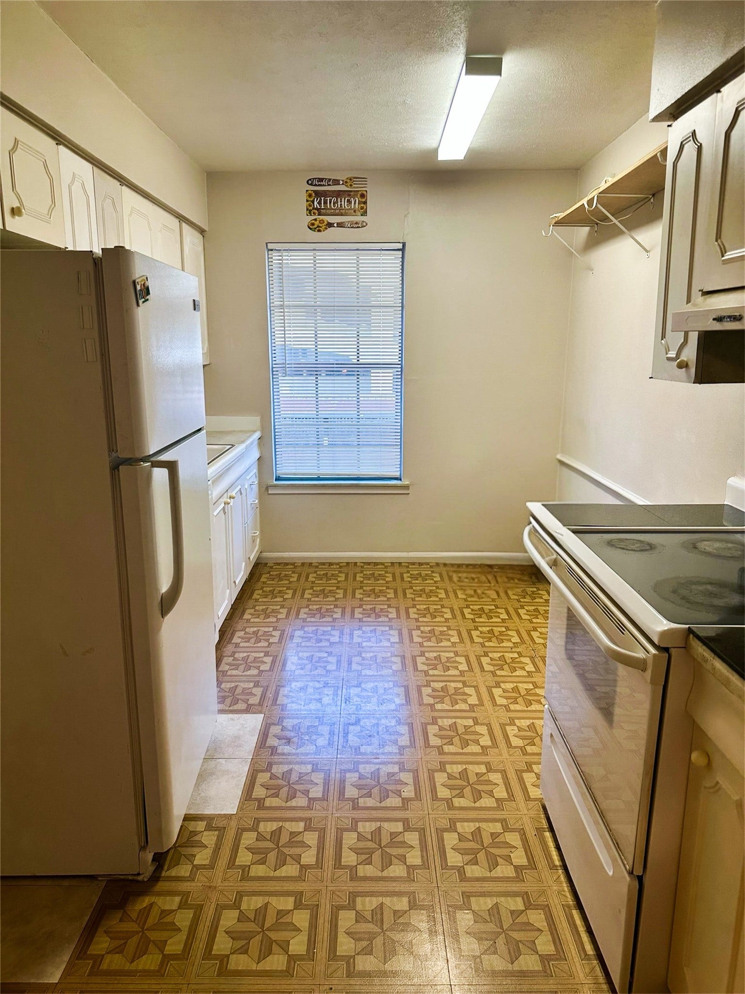 7600 Burgoyne Road, #240, Houston, TX 77063 7600 Burgoyne Road, #240, Houston, TX 77063