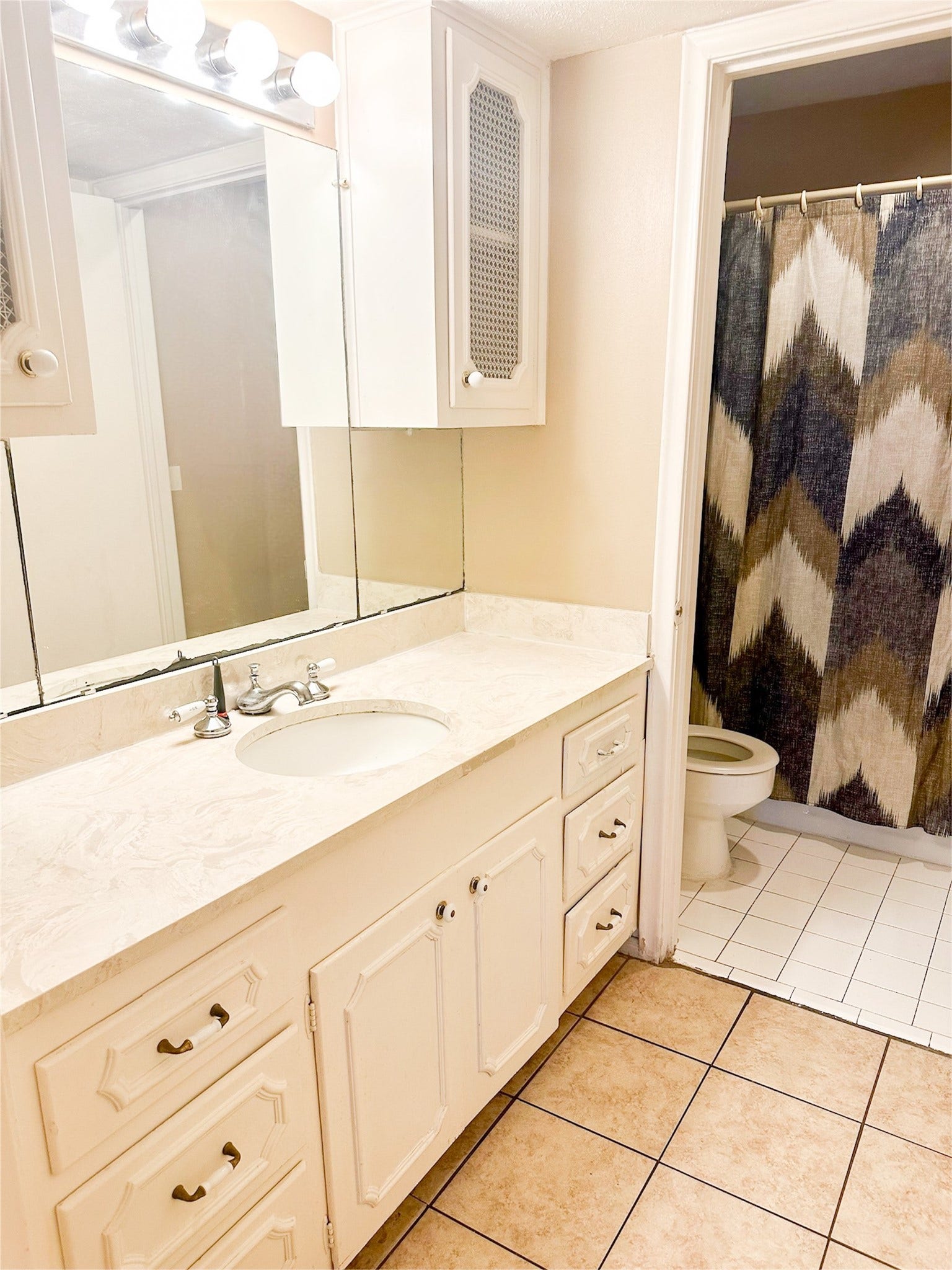 7600 Burgoyne Road, #240, Houston, TX 77063 7600 Burgoyne Road, #240, Houston, TX 77063
