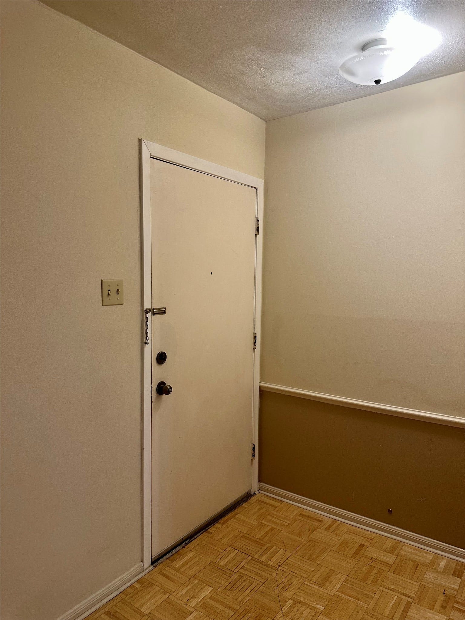 7600 Burgoyne Road, #240, Houston, TX 77063 7600 Burgoyne Road, #240, Houston, TX 77063