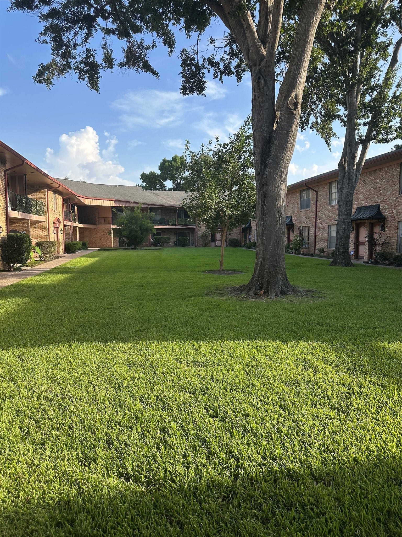 7600 Burgoyne Road, #240, Houston, TX 77063 7600 Burgoyne Road, #240, Houston, TX 77063