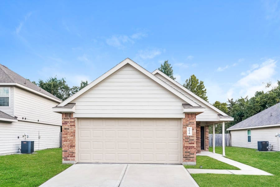 Property photo for 8618 Middleton Oaks Circle, Houston, TX