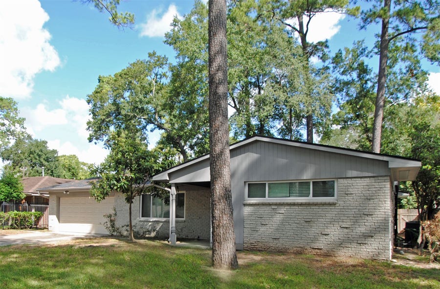 Property photo for 10034 Cedardale Drive, Houston, TX