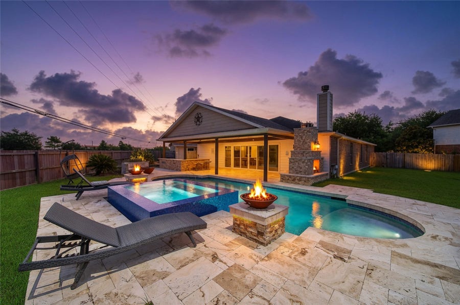 Property photo for 3143 S Royce Circle, Manvel, TX