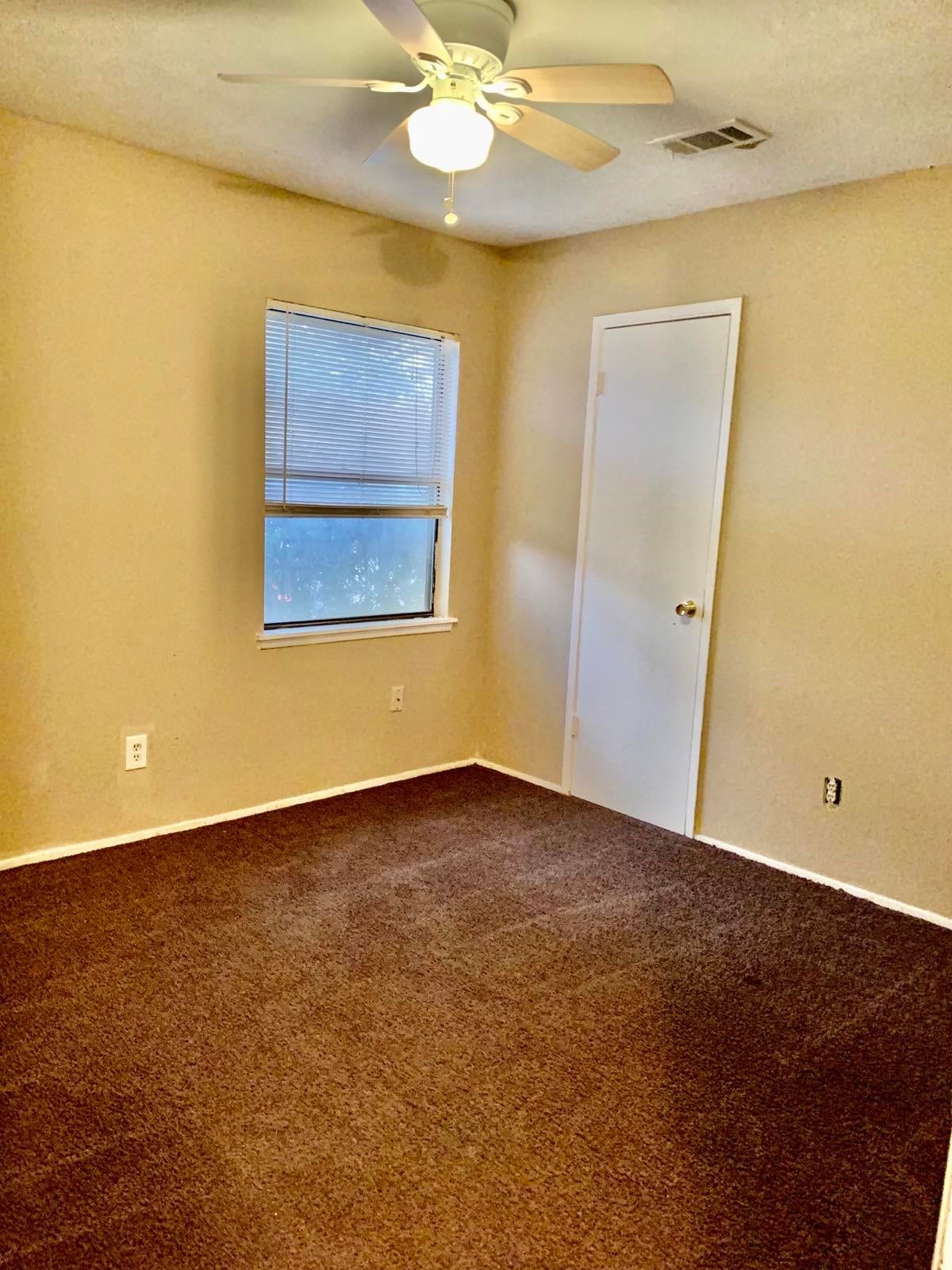 6834 Tara Drive, Richmond, TX 77469 6834 Tara Drive, Richmond, TX 77469