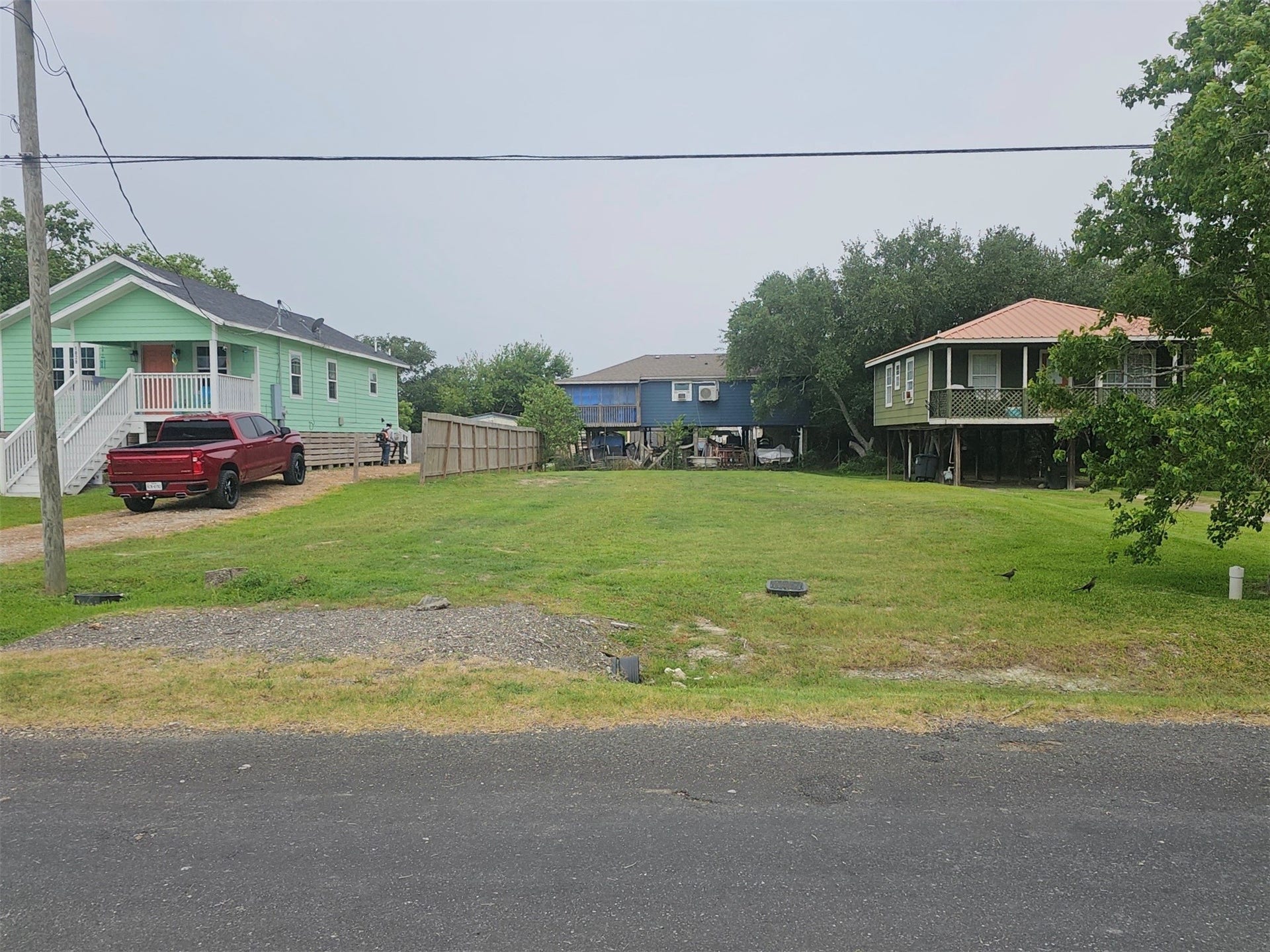 1010 15th St, San Leon, TX 77539 1010 15th St, San Leon, TX 77539