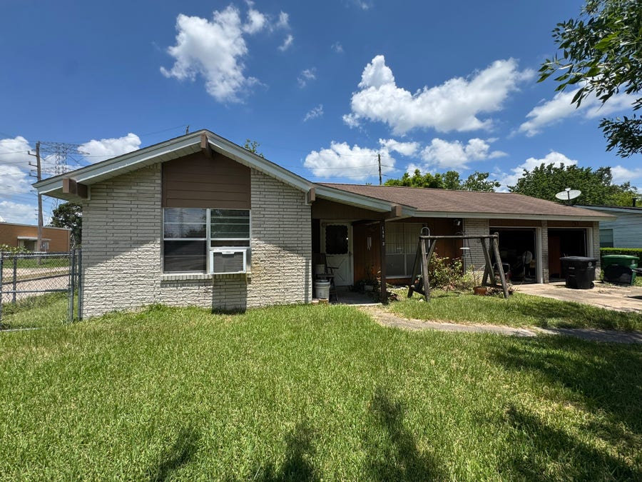 Property photo for 14903 Elmtex Drive, Houston, TX