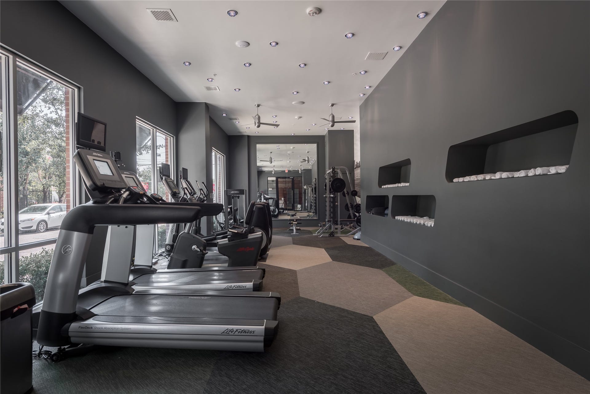 One of two fitness facilities with on demand classes.