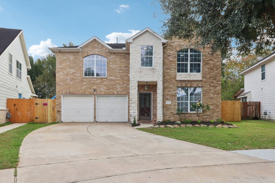 Property photo for 10038 Yolandita, Houston, TX
