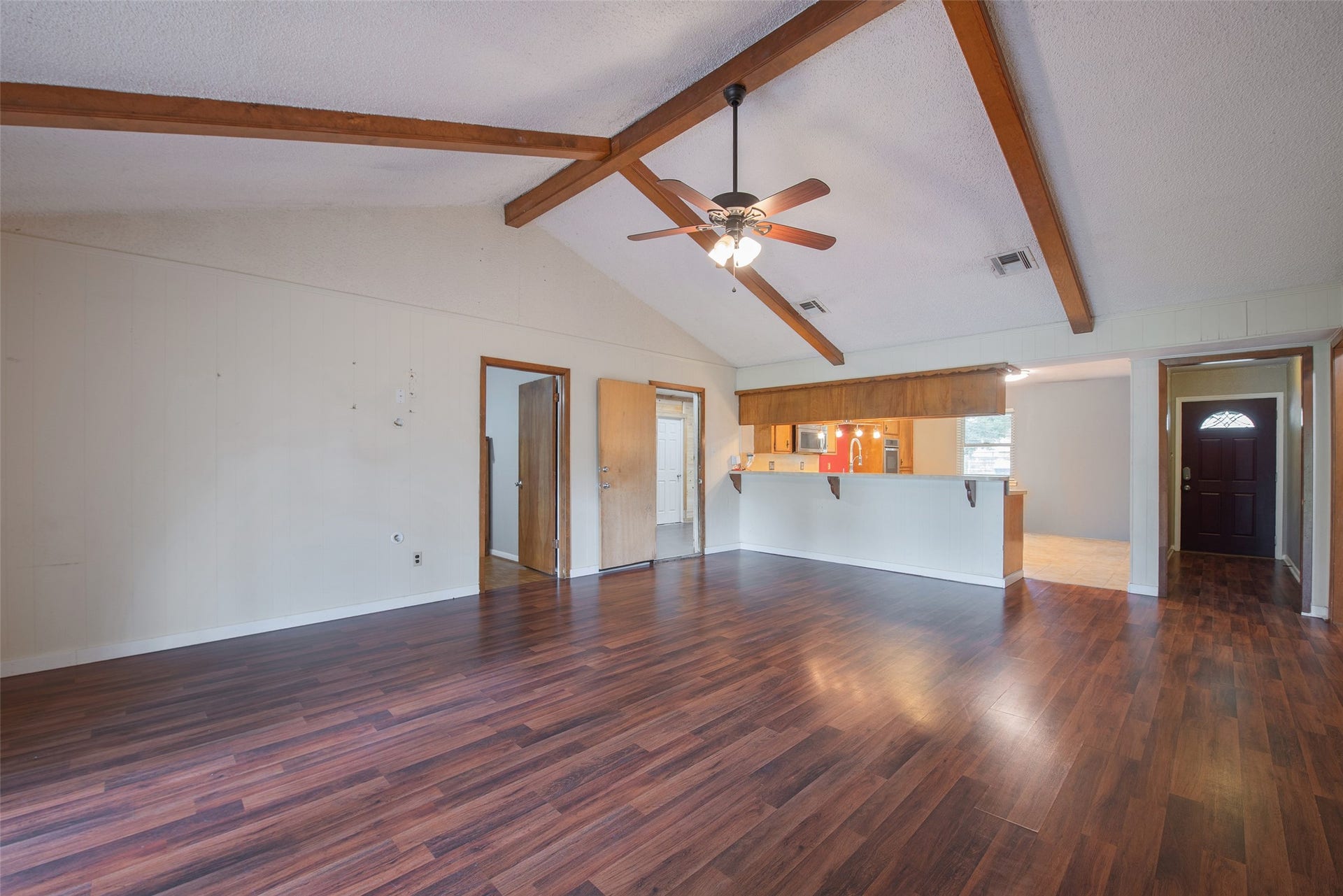 504 Walnut Street, Waller, TX 77484 Large Family Room that Flows to the Kitchen