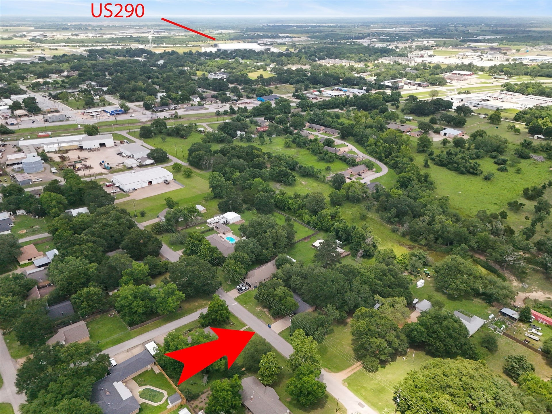 504 Walnut Street, Waller, TX 77484 Aerial View
