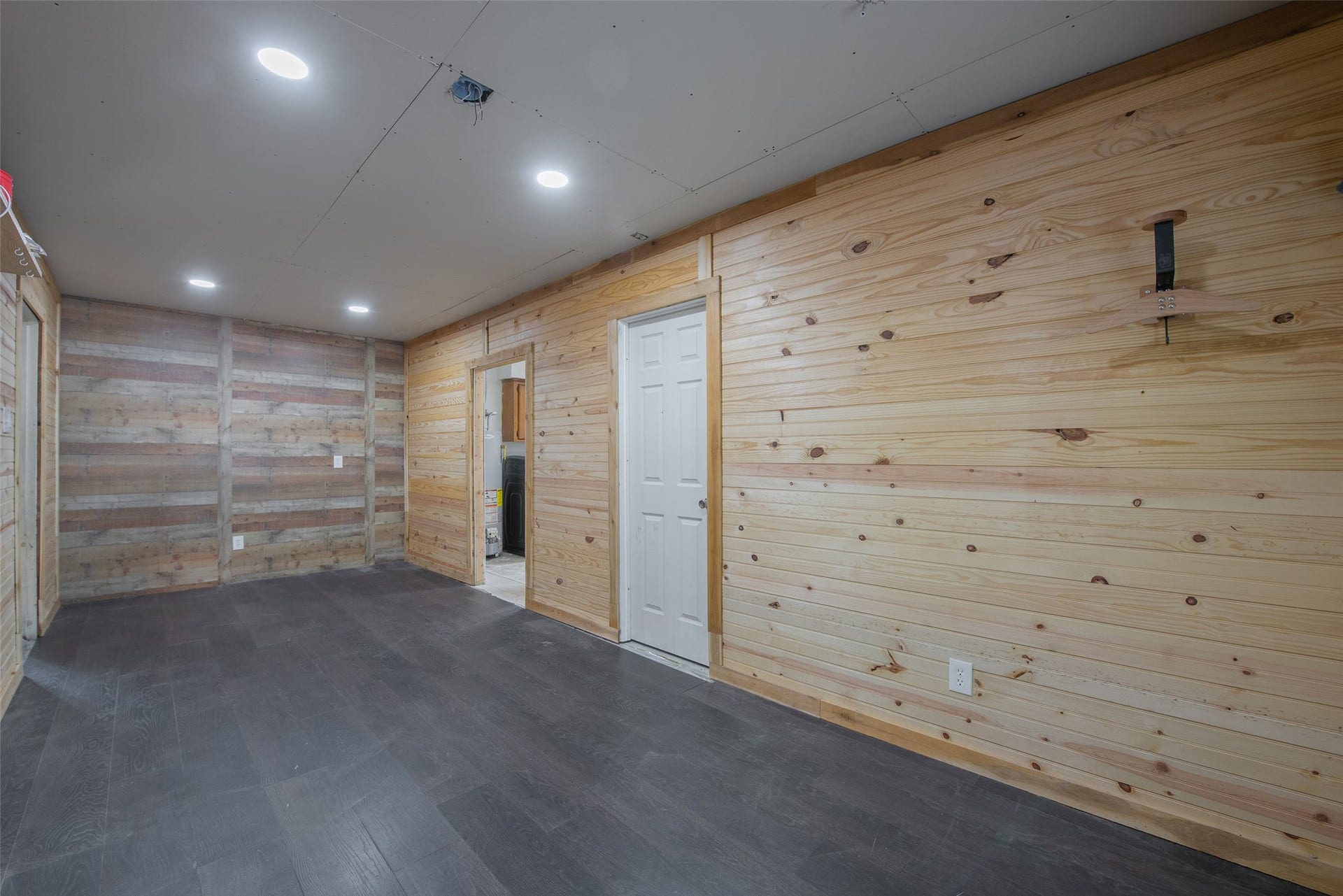 504 Walnut Street, Waller, TX 77484 Bonus Room