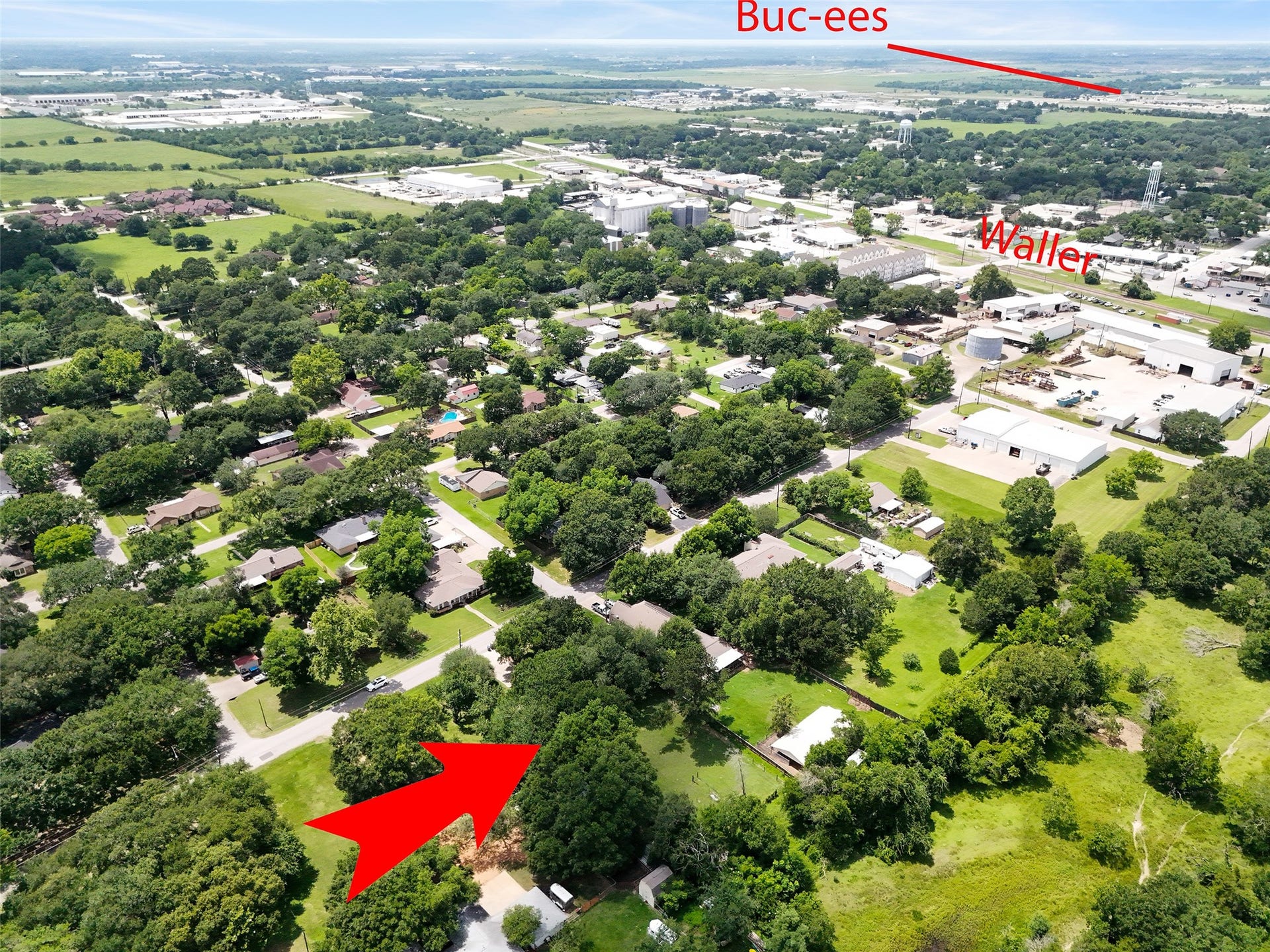 504 Walnut Street, Waller, TX 77484 Aerial Location in Proximity to Hwy 290