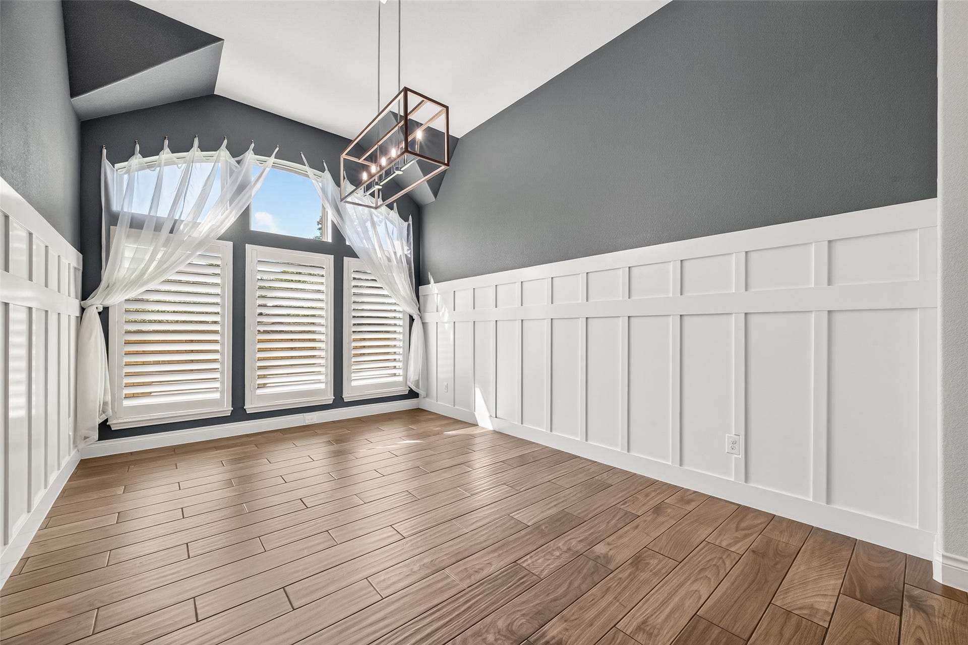 18902 Carson Glen Drive, New Caney, TX 77357 Formal dining room