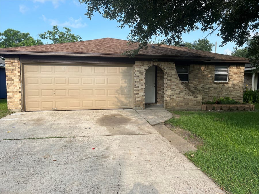 Property photo for 4112 19th Street N, Texas City, TX