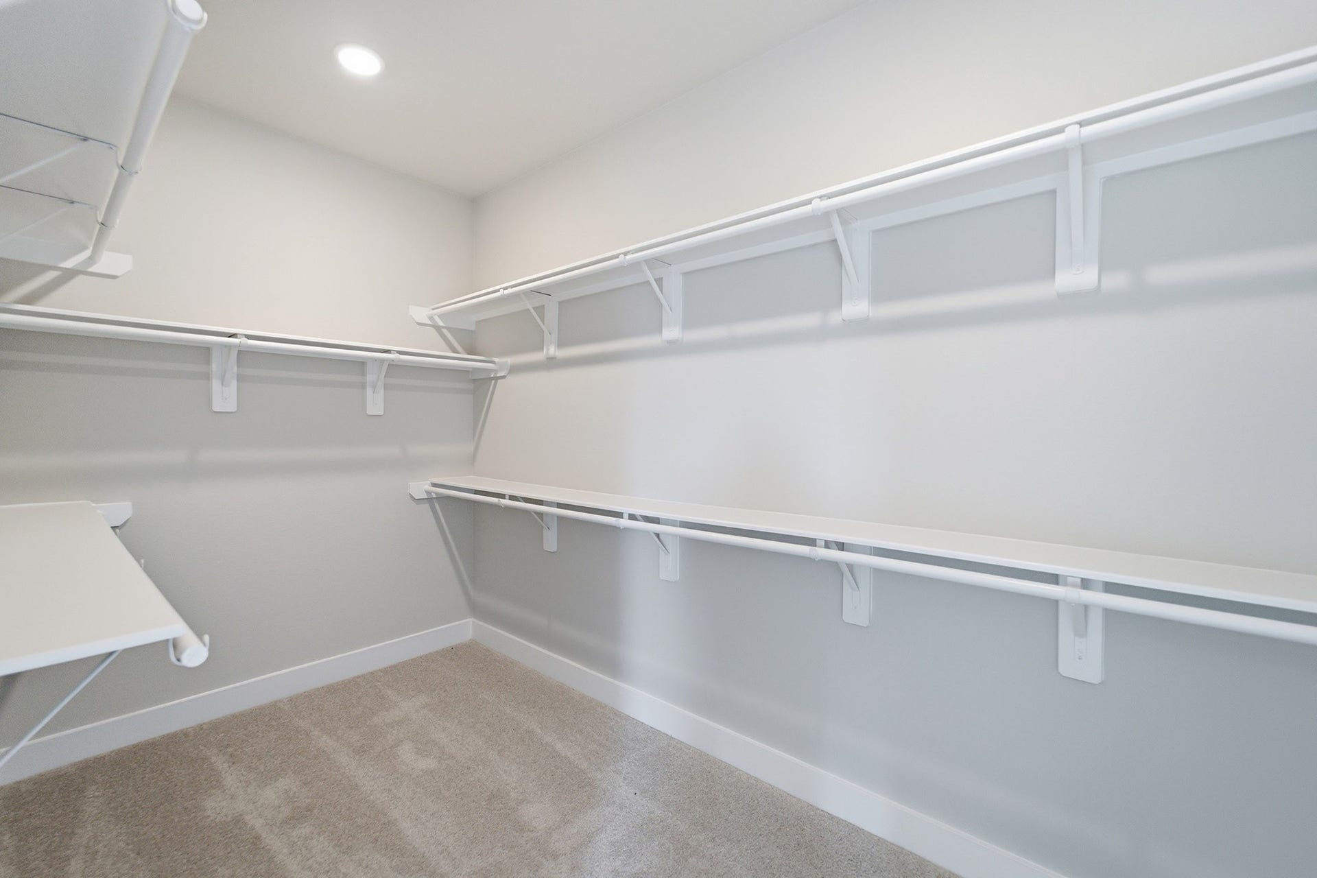 7702 Jade Crest Drive, Angleton, TX 77515 7702 Jade Crest Drive, Angleton, TX 77515