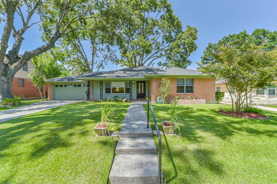 Property photo for 6637 Merry Lane, Houston, TX