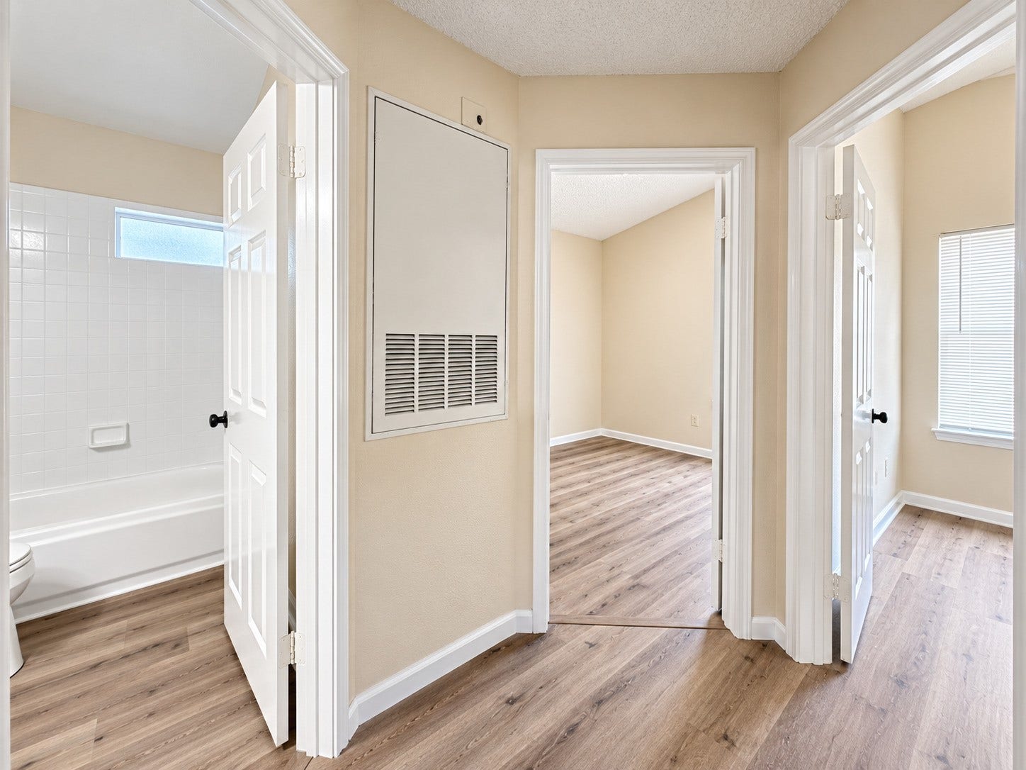 15821 Ridgecroft Road, Houston, TX 77053