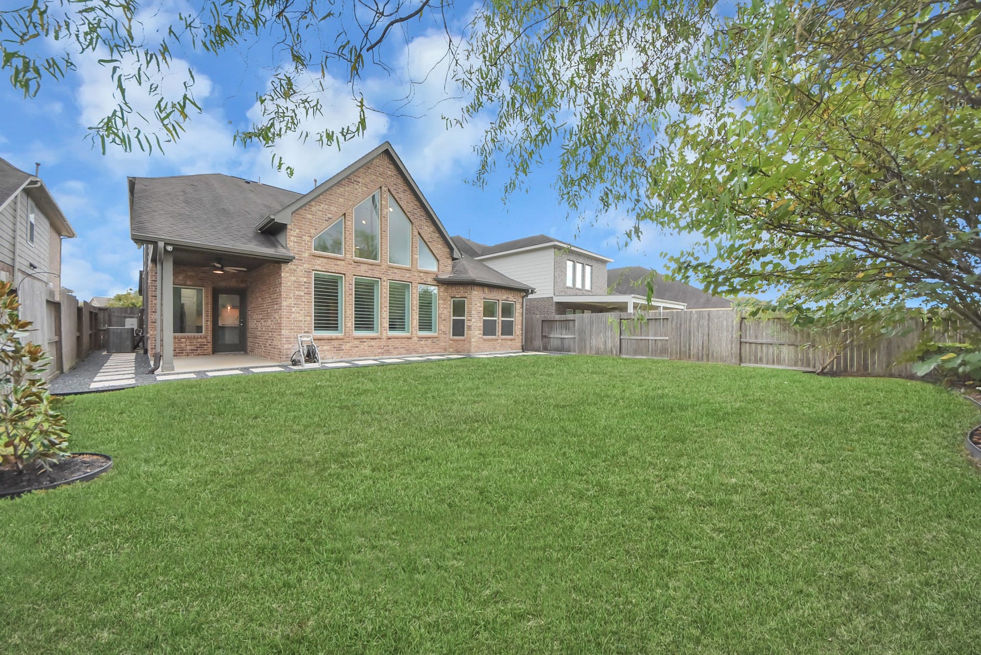 10139 Deerpark Drive, Missouri City, TX 77459 10139 Deerpark Drive, Missouri City, TX 77459