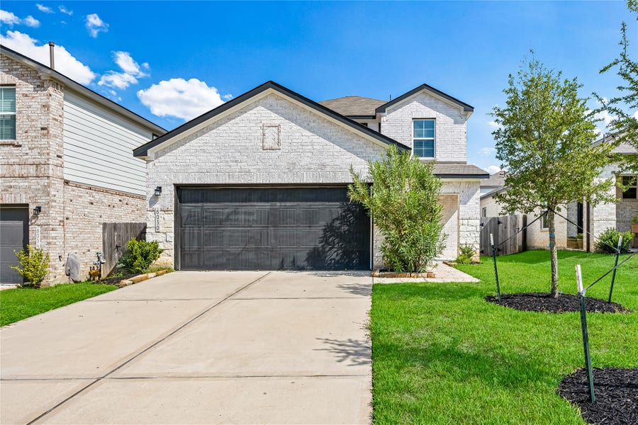 Property photo for 8030 Peppercorn Street, Magnolia, TX
