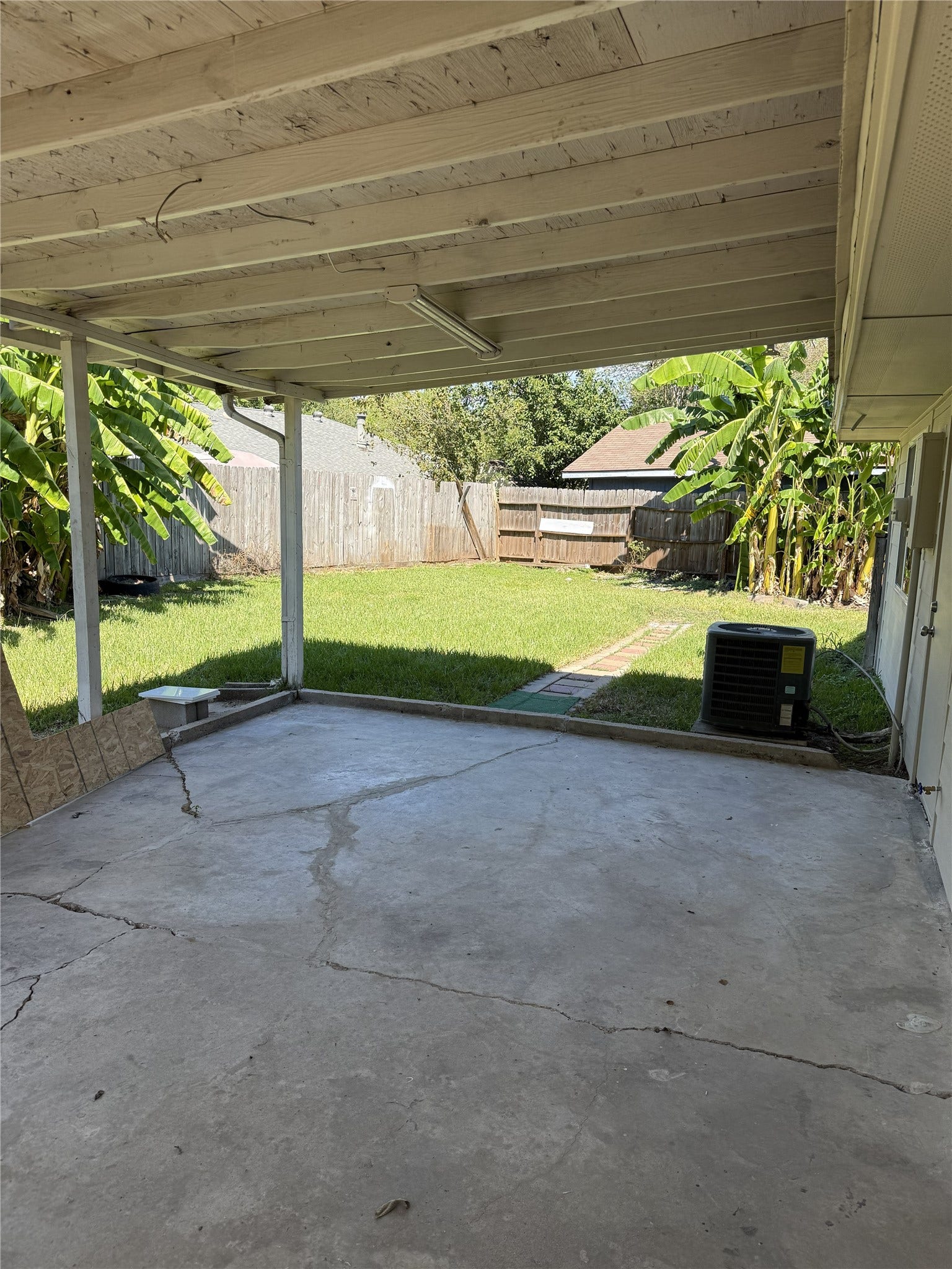 3846 Old Post Road, Houston, TX 77082 3846 Old Post Road, Houston, TX 77082