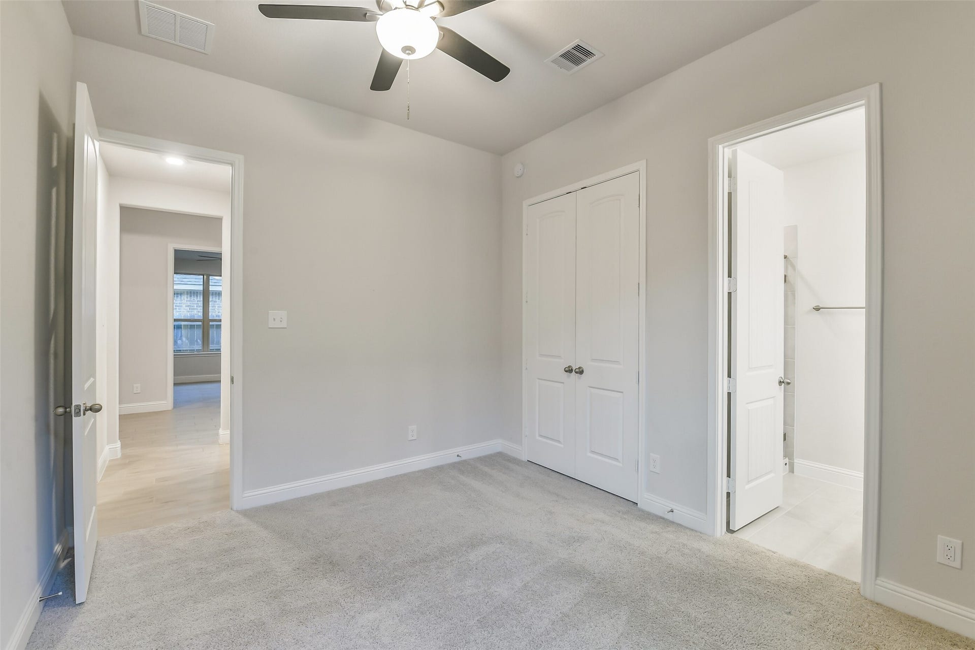 20330 Rose Gray Lane, Tomball, TX 77377 Secondary bedroom #1