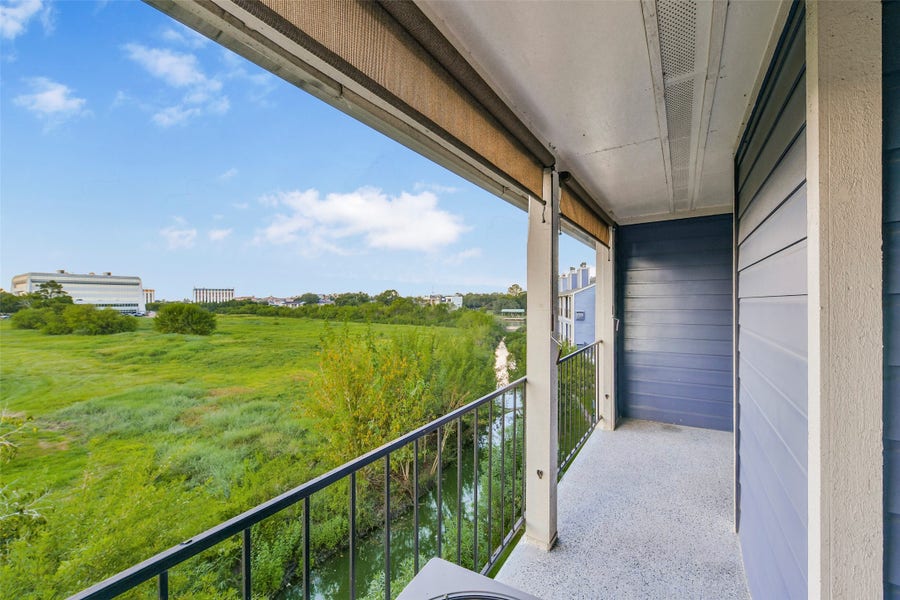 Property photo for 18515 Egret Bay Boulevard, #702, Webster, TX