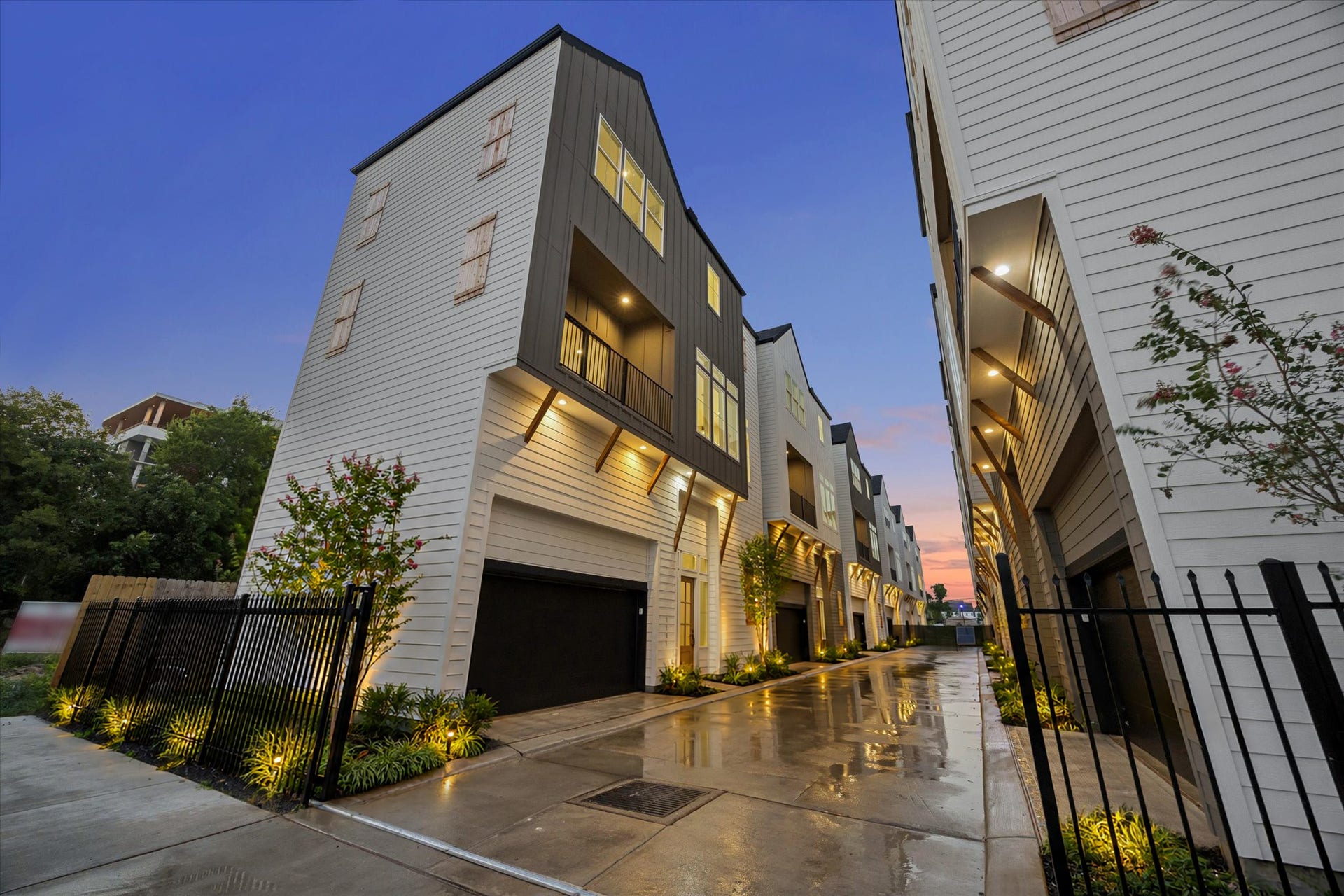1187 W 19th Street, Houston, TX 77008 1187 W 19th Street, Houston, TX 77008