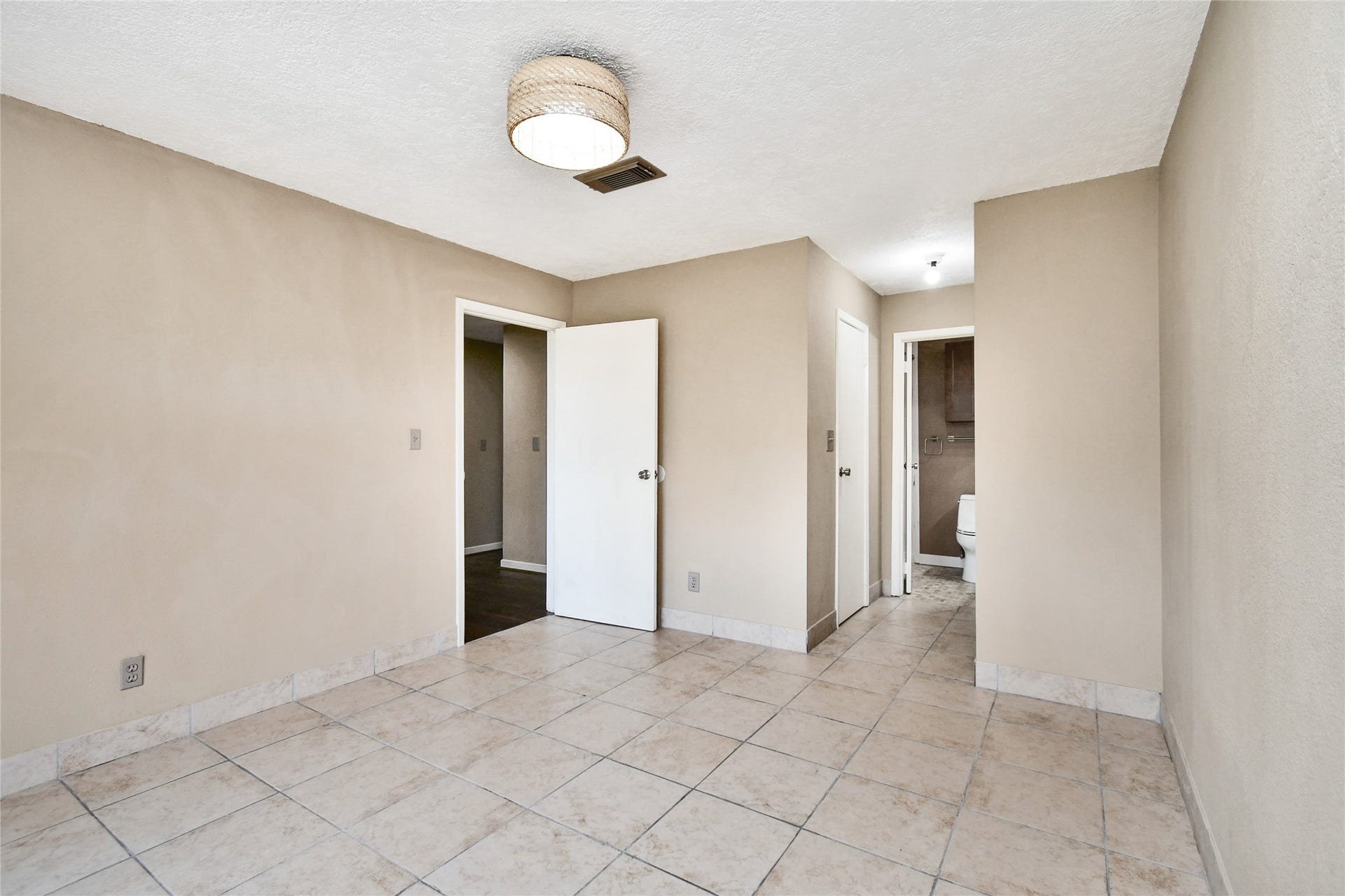 2501 Gulf Freeway, #14A, Dickinson, TX 77539 2501 Gulf Freeway, #14A, Dickinson, TX 77539