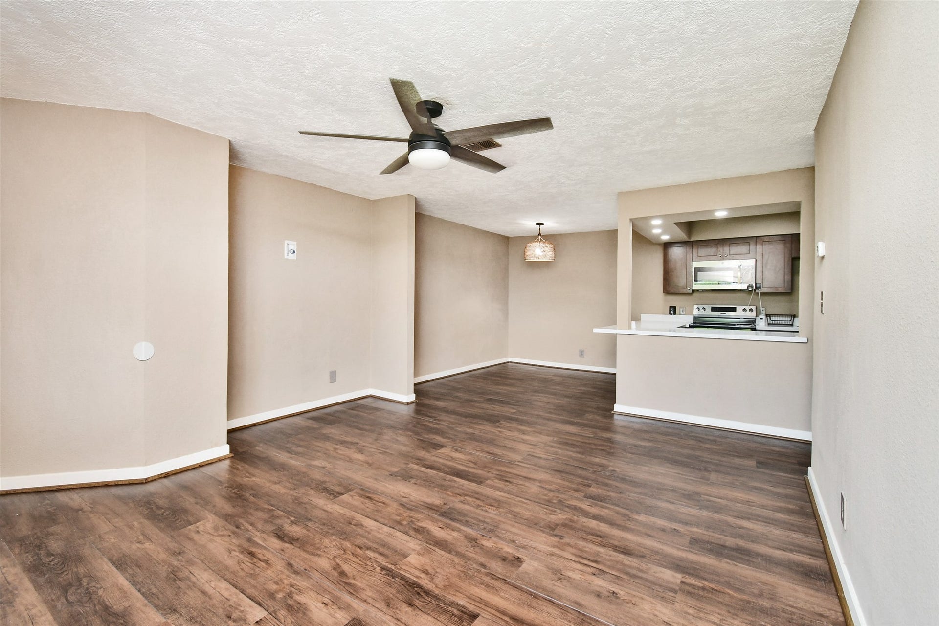 2501 Gulf Freeway, #14A, Dickinson, TX 77539 2501 Gulf Freeway, #14A, Dickinson, TX 77539