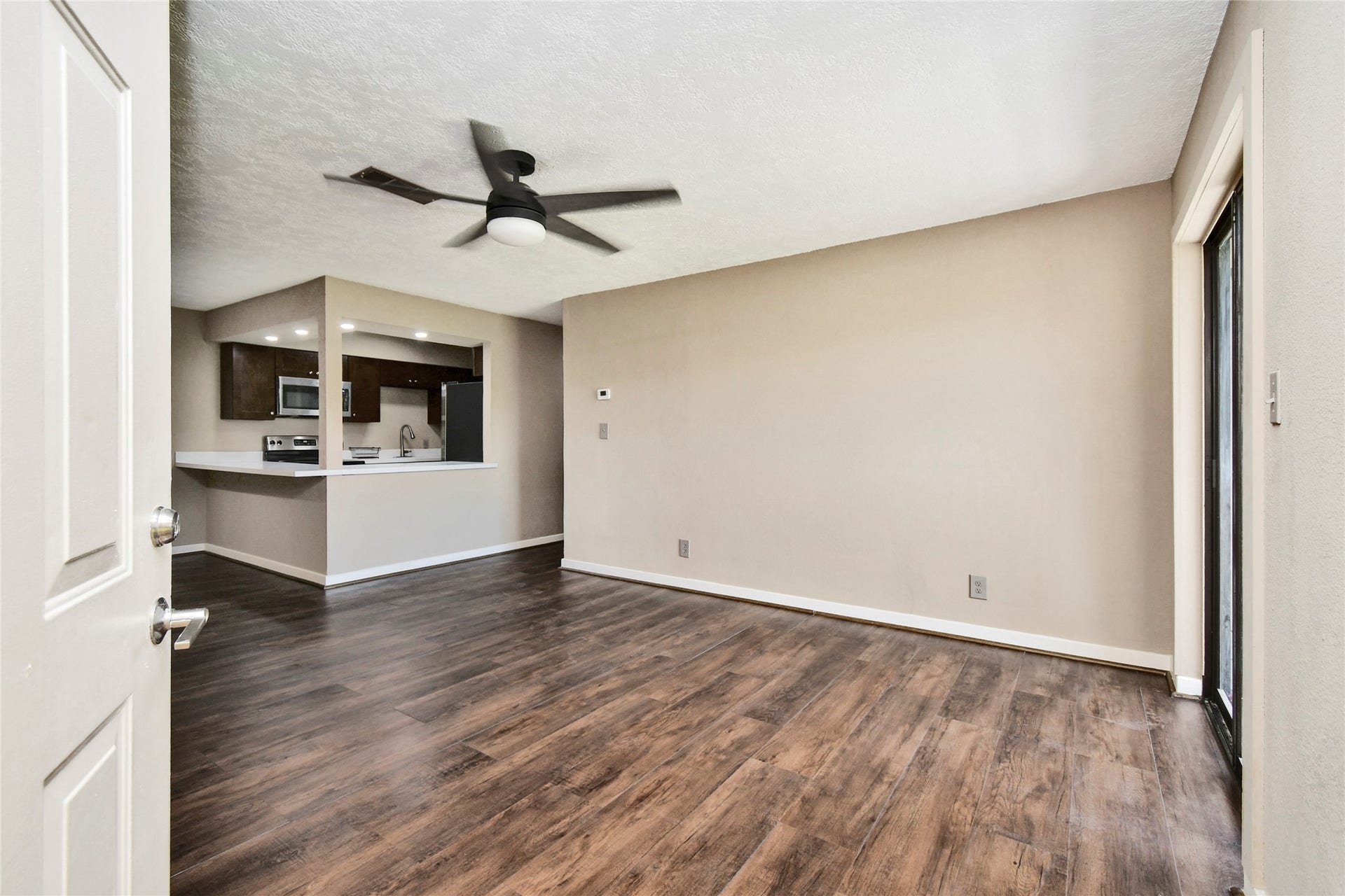 2501 Gulf Freeway, #14A, Dickinson, TX 77539 2501 Gulf Freeway, #14A, Dickinson, TX 77539