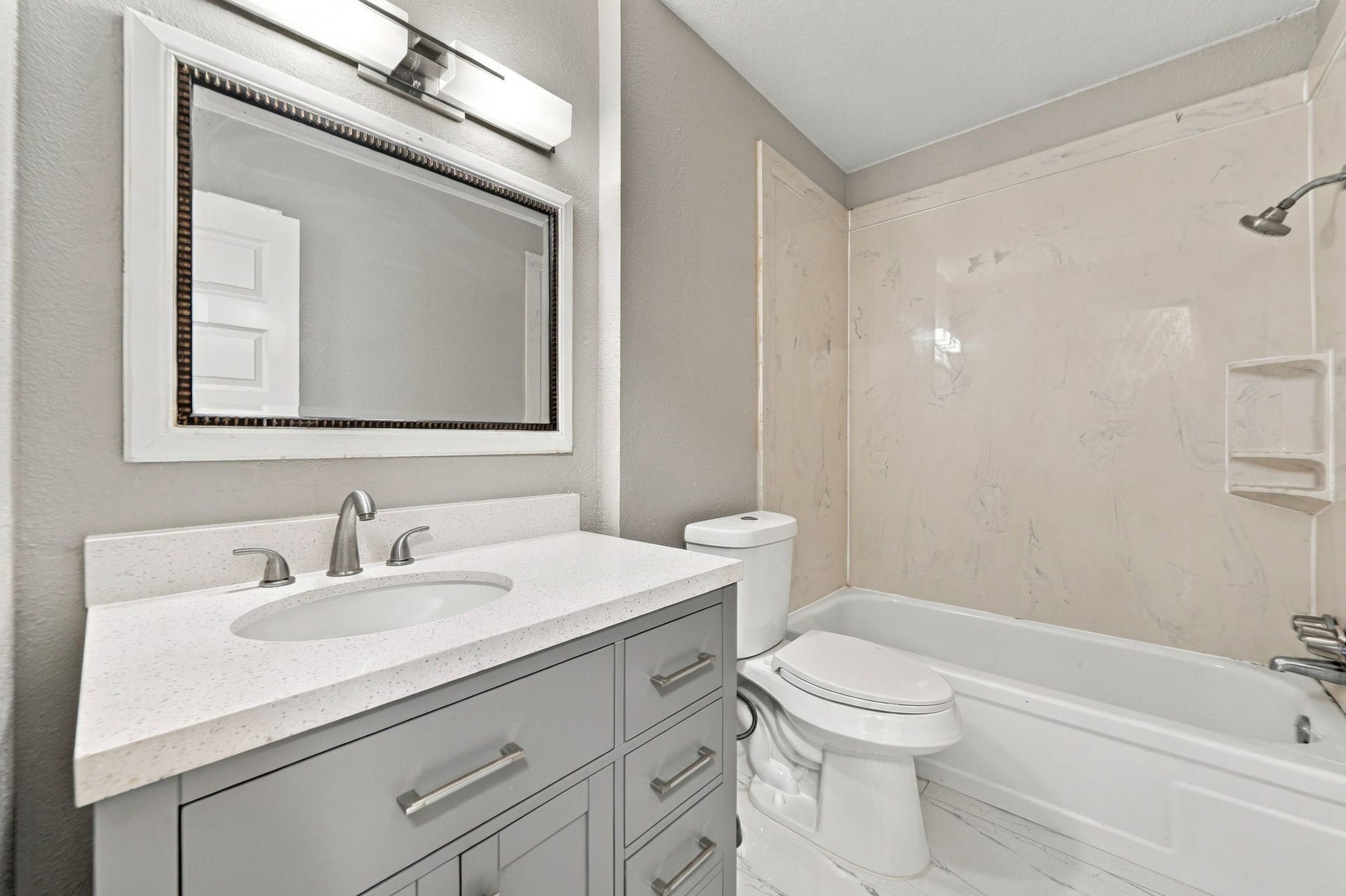 1023 Twinbrooke Drive, Houston, TX 77088 Bathroom, not primary
