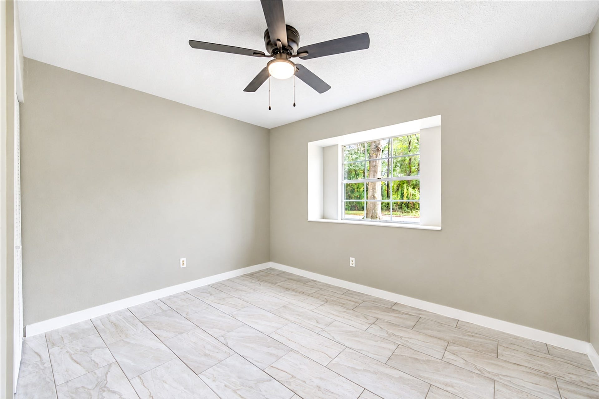 16722 Tupelo Lane, Splendora, TX 77372 16722 Tupelo Lane, Splendora, TX 77372