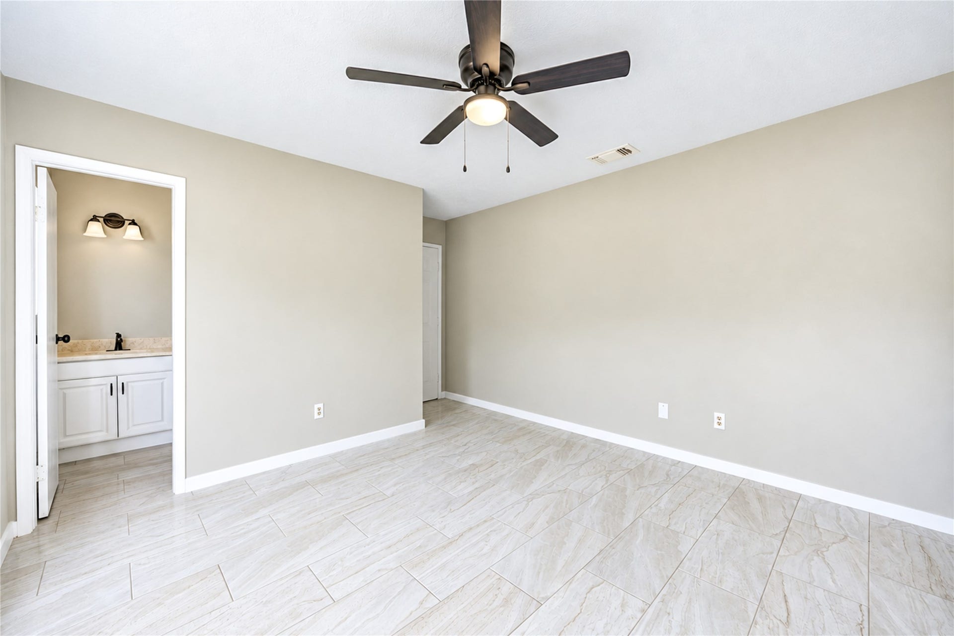 16722 Tupelo Lane, Splendora, TX 77372 16722 Tupelo Lane, Splendora, TX 77372