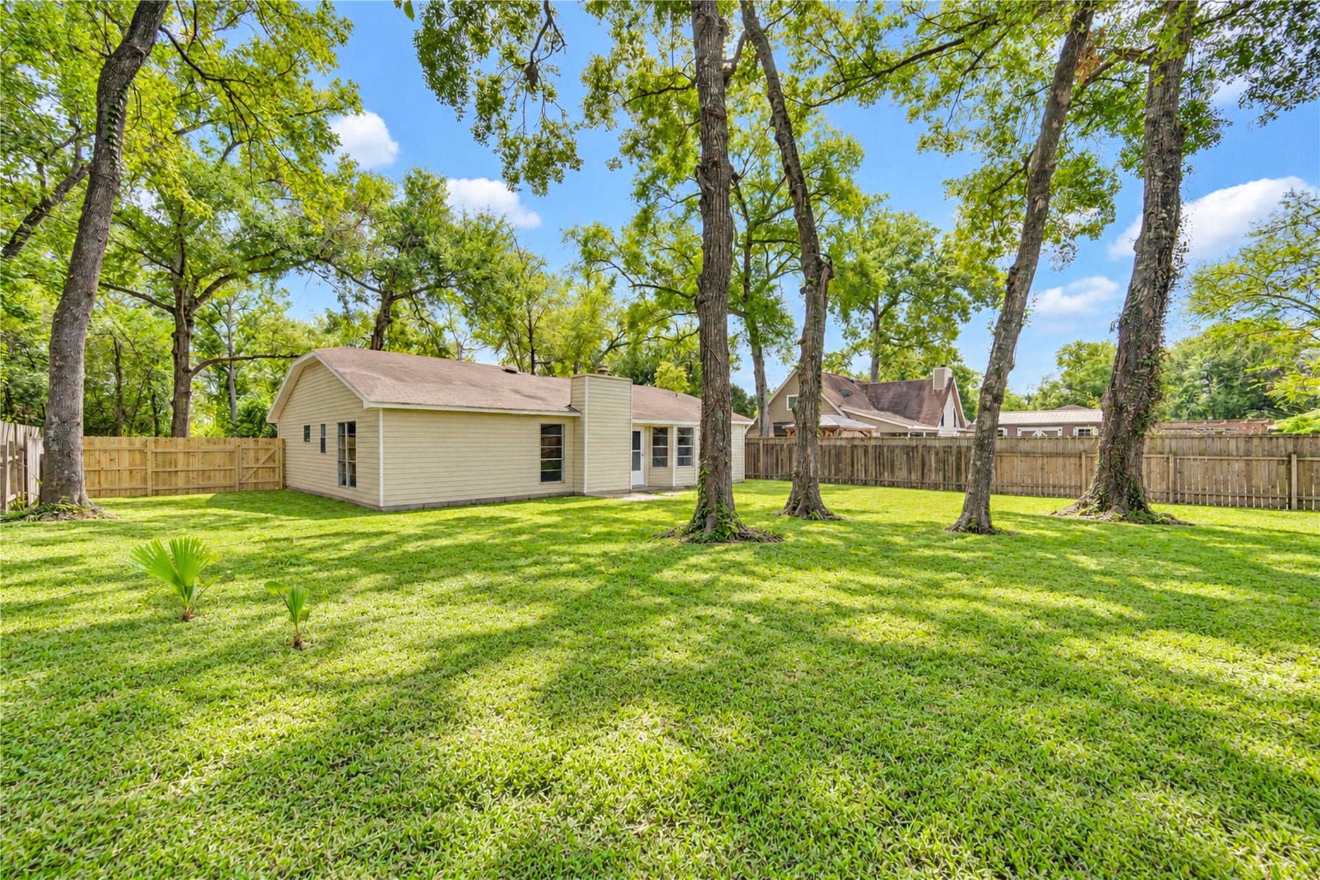 16722 Tupelo Lane, Splendora, TX 77372 16722 Tupelo Lane, Splendora, TX 77372