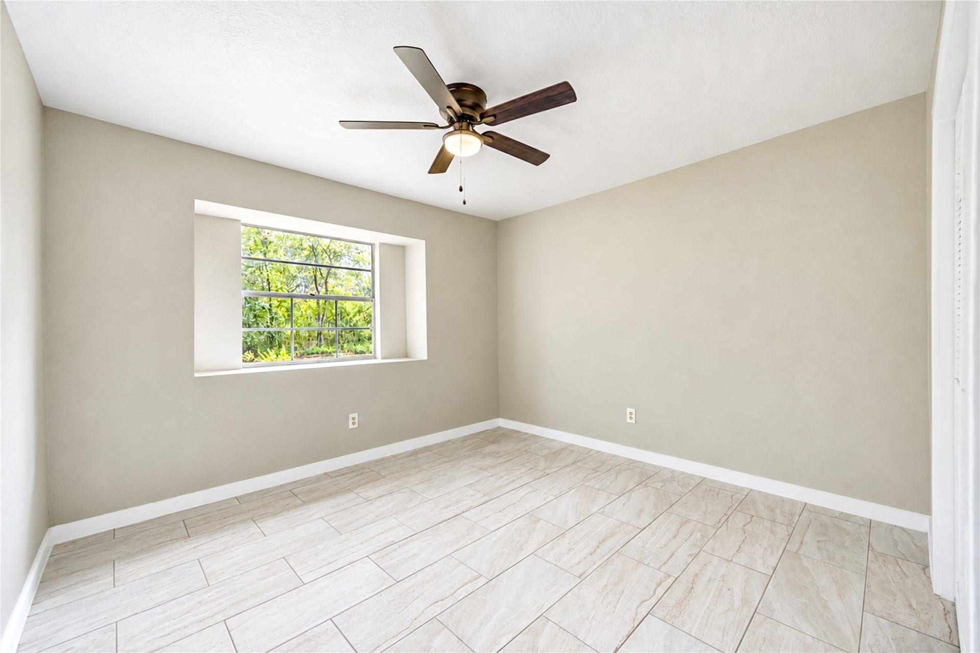16722 Tupelo Lane, Splendora, TX 77372 16722 Tupelo Lane, Splendora, TX 77372