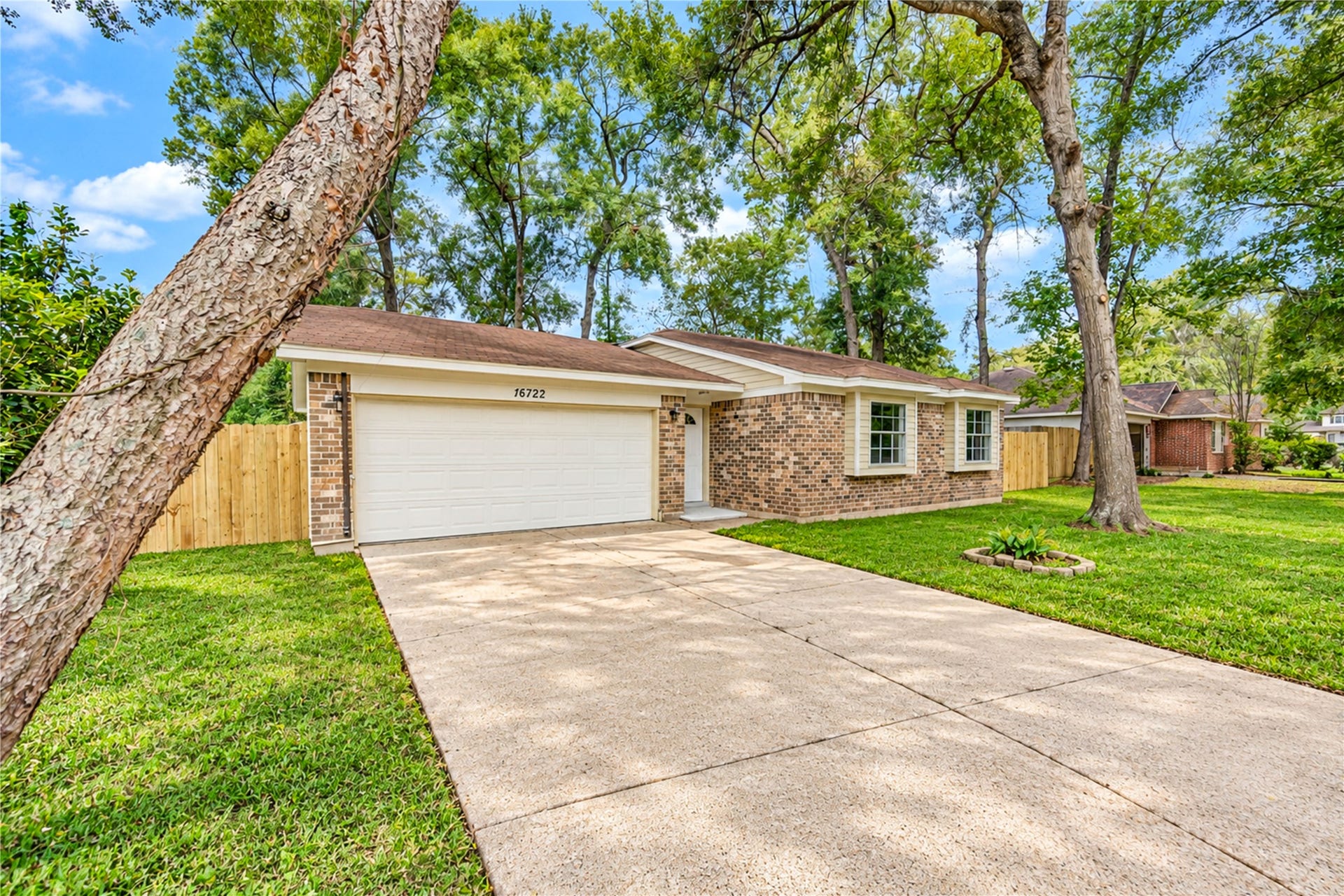 16722 Tupelo Lane, Splendora, TX 77372 16722 Tupelo Lane, Splendora, TX 77372