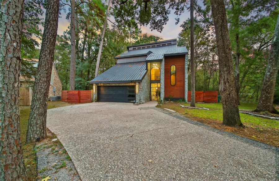 Property photo for 140 S Timber Top Drive, Spring, TX