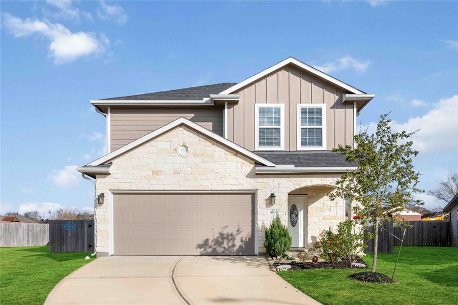 Property photo for 1103 Magnolia Branch Lane, Tomball, TX