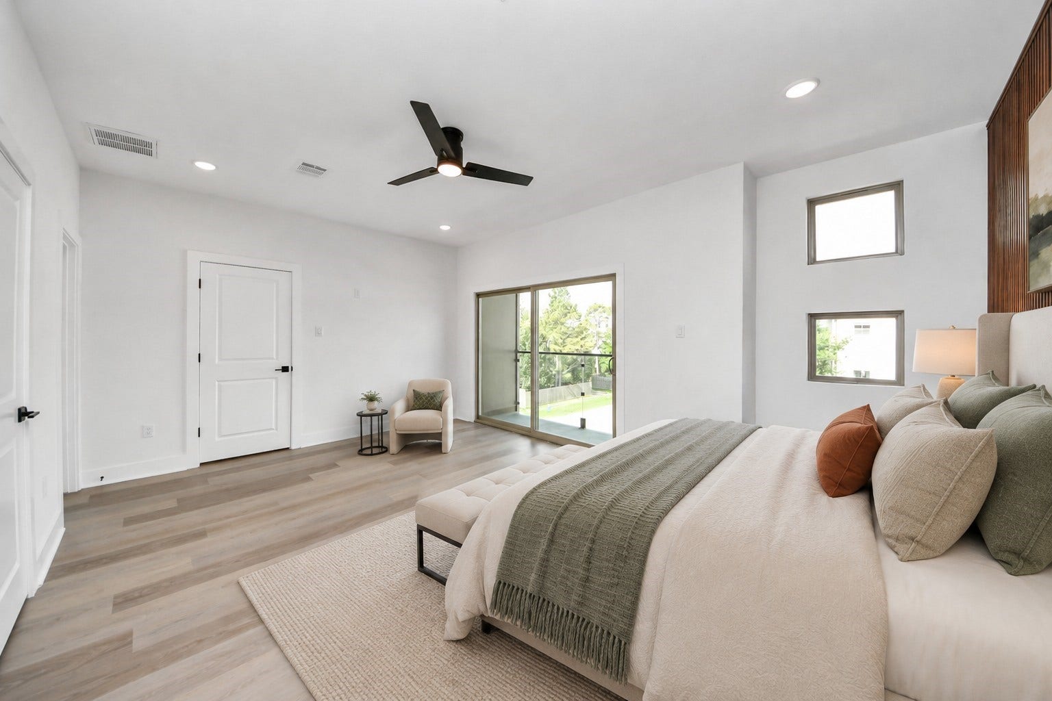 5630 Dolores Street, Houston, TX 77057 Virtually staged